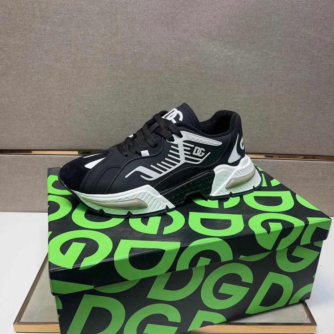 ⬛️Men's shoes 💰p560 [DG～] Couple casual shoes 2024z cabinet sales simultaneously 🔶Size: 35-44#️⃣ 🔷5 colors🔜The upper is made of multi-material splicing ➕Towel lining, comfortable and breathable, sole: original comfortable and wear-resistant outsole, ⚠️real thing📱photographed🎬real thing is better📢📢📢